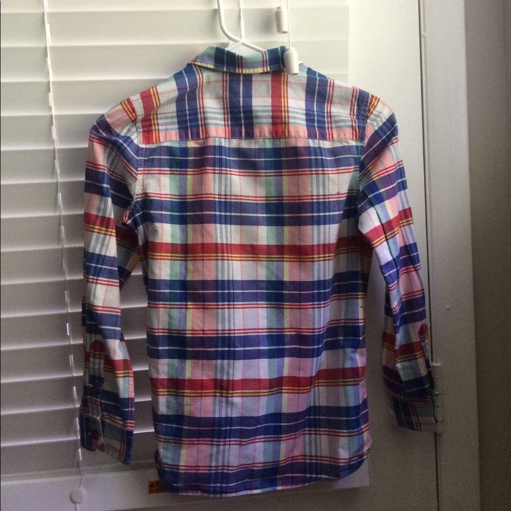 Kids buttoned up flannel